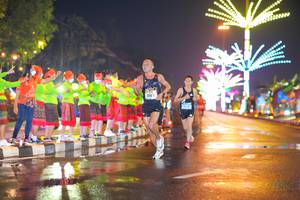 BIB: 2001
                            <button type="button" onclick="openModal(18104654)" class="btn btn-primary btn-sm float-right btn-popup" data-toggle="modal" data-target=".modal-high-quality">
                        <i class="fas fa-shopping-cart"></i> Add to Cart
                    </button>
                                            <button type="button" onclick="isThisMe(18104654, true)" class="btn btn-success btn-sm float-right btn-popup btn-isme hidden" data-toggle="tooltip" data-placement="bottom" title="นี่คือรูปของคุณใช่ไหม คลิกที่นี่เพื่อเอาเข้าอัลบั้ม">
                        <i class="fas fa-plus"></i> Add to album
                    </button>
                    <button type="button" onclick="isThisMe(18104654, false)" class="btn btn-warning btn-sm float-right btn-popup btn-isnotme hidden">
                        <i class="fas fa-ban"></i> Remove from album
                    </button>