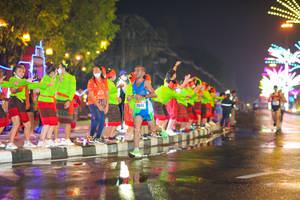 BIB: 20045
                            <button type="button" onclick="openModal(18104612)" class="btn btn-primary btn-sm float-right btn-popup" data-toggle="modal" data-target=".modal-high-quality">
                        <i class="fas fa-shopping-cart"></i> Add to Cart
                    </button>
                                            <button type="button" onclick="isThisMe(18104612, true)" class="btn btn-success btn-sm float-right btn-popup btn-isme hidden" data-toggle="tooltip" data-placement="bottom" title="นี่คือรูปของคุณใช่ไหม คลิกที่นี่เพื่อเอาเข้าอัลบั้ม">
                        <i class="fas fa-plus"></i> Add to album
                    </button>
                    <button type="button" onclick="isThisMe(18104612, false)" class="btn btn-warning btn-sm float-right btn-popup btn-isnotme hidden">
                        <i class="fas fa-ban"></i> Remove from album
                    </button>