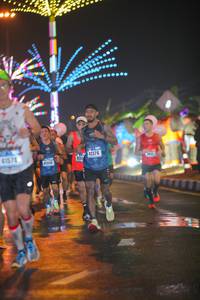 BIB: 41578, 42376, 4230
                            <button type="button" onclick="openModal(18105167)" class="btn btn-primary btn-sm float-right btn-popup" data-toggle="modal" data-target=".modal-high-quality">
                        <i class="fas fa-shopping-cart"></i> Add to Cart
                    </button>
                                            <button type="button" onclick="isThisMe(18105167, true)" class="btn btn-success btn-sm float-right btn-popup btn-isme hidden" data-toggle="tooltip" data-placement="bottom" title="นี่คือรูปของคุณใช่ไหม คลิกที่นี่เพื่อเอาเข้าอัลบั้ม">
                        <i class="fas fa-plus"></i> Add to album
                    </button>
                    <button type="button" onclick="isThisMe(18105167, false)" class="btn btn-warning btn-sm float-right btn-popup btn-isnotme hidden">
                        <i class="fas fa-ban"></i> Remove from album
                    </button>
