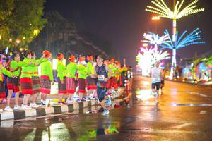 BIB: 
                            <button type="button" onclick="openModal(18104789)" class="btn btn-primary btn-sm float-right btn-popup" data-toggle="modal" data-target=".modal-high-quality">
                        <i class="fas fa-shopping-cart"></i> Add to Cart
                    </button>
                                            <button type="button" onclick="isThisMe(18104789, true)" class="btn btn-success btn-sm float-right btn-popup btn-isme hidden" data-toggle="tooltip" data-placement="bottom" title="นี่คือรูปของคุณใช่ไหม คลิกที่นี่เพื่อเอาเข้าอัลบั้ม">
                        <i class="fas fa-plus"></i> Add to album
                    </button>
                    <button type="button" onclick="isThisMe(18104789, false)" class="btn btn-warning btn-sm float-right btn-popup btn-isnotme hidden">
                        <i class="fas fa-ban"></i> Remove from album
                    </button>