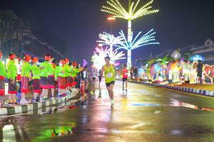 BIB: 
                            <button type="button" onclick="openModal(18104780)" class="btn btn-primary btn-sm float-right btn-popup" data-toggle="modal" data-target=".modal-high-quality">
                        <i class="fas fa-shopping-cart"></i> Add to Cart
                    </button>
                                            <button type="button" onclick="isThisMe(18104780, true)" class="btn btn-success btn-sm float-right btn-popup btn-isme hidden" data-toggle="tooltip" data-placement="bottom" title="นี่คือรูปของคุณใช่ไหม คลิกที่นี่เพื่อเอาเข้าอัลบั้ม">
                        <i class="fas fa-plus"></i> Add to album
                    </button>
                    <button type="button" onclick="isThisMe(18104780, false)" class="btn btn-warning btn-sm float-right btn-popup btn-isnotme hidden">
                        <i class="fas fa-ban"></i> Remove from album
                    </button>