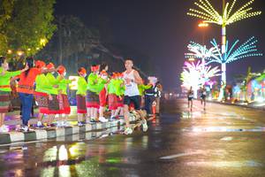 BIB: 
                            <button type="button" onclick="openModal(18104653)" class="btn btn-primary btn-sm float-right btn-popup" data-toggle="modal" data-target=".modal-high-quality">
                        <i class="fas fa-shopping-cart"></i> Add to Cart
                    </button>
                                            <button type="button" onclick="isThisMe(18104653, true)" class="btn btn-success btn-sm float-right btn-popup btn-isme hidden" data-toggle="tooltip" data-placement="bottom" title="นี่คือรูปของคุณใช่ไหม คลิกที่นี่เพื่อเอาเข้าอัลบั้ม">
                        <i class="fas fa-plus"></i> Add to album
                    </button>
                    <button type="button" onclick="isThisMe(18104653, false)" class="btn btn-warning btn-sm float-right btn-popup btn-isnotme hidden">
                        <i class="fas fa-ban"></i> Remove from album
                    </button>