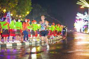 BIB: 807
                            <button type="button" onclick="openModal(18104606)" class="btn btn-primary btn-sm float-right btn-popup" data-toggle="modal" data-target=".modal-high-quality">
                        <i class="fas fa-shopping-cart"></i> Add to Cart
                    </button>
                                            <button type="button" onclick="isThisMe(18104606, true)" class="btn btn-success btn-sm float-right btn-popup btn-isme hidden" data-toggle="tooltip" data-placement="bottom" title="นี่คือรูปของคุณใช่ไหม คลิกที่นี่เพื่อเอาเข้าอัลบั้ม">
                        <i class="fas fa-plus"></i> Add to album
                    </button>
                    <button type="button" onclick="isThisMe(18104606, false)" class="btn btn-warning btn-sm float-right btn-popup btn-isnotme hidden">
                        <i class="fas fa-ban"></i> Remove from album
                    </button>