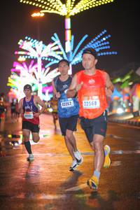 BIB: 43262, 22568, 20592
                            <button type="button" onclick="openModal(18105700)" class="btn btn-primary btn-sm float-right btn-popup" data-toggle="modal" data-target=".modal-high-quality">
                        <i class="fas fa-shopping-cart"></i> Add to Cart
                    </button>
                                            <button type="button" onclick="isThisMe(18105700, true)" class="btn btn-success btn-sm float-right btn-popup btn-isme hidden" data-toggle="tooltip" data-placement="bottom" title="นี่คือรูปของคุณใช่ไหม คลิกที่นี่เพื่อเอาเข้าอัลบั้ม">
                        <i class="fas fa-plus"></i> Add to album
                    </button>
                    <button type="button" onclick="isThisMe(18105700, false)" class="btn btn-warning btn-sm float-right btn-popup btn-isnotme hidden">
                        <i class="fas fa-ban"></i> Remove from album
                    </button>
