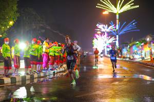 BIB: 1227
                            <button type="button" onclick="openModal(18104768)" class="btn btn-primary btn-sm float-right btn-popup" data-toggle="modal" data-target=".modal-high-quality">
                        <i class="fas fa-shopping-cart"></i> Add to Cart
                    </button>
                                            <button type="button" onclick="isThisMe(18104768, true)" class="btn btn-success btn-sm float-right btn-popup btn-isme hidden" data-toggle="tooltip" data-placement="bottom" title="นี่คือรูปของคุณใช่ไหม คลิกที่นี่เพื่อเอาเข้าอัลบั้ม">
                        <i class="fas fa-plus"></i> Add to album
                    </button>
                    <button type="button" onclick="isThisMe(18104768, false)" class="btn btn-warning btn-sm float-right btn-popup btn-isnotme hidden">
                        <i class="fas fa-ban"></i> Remove from album
                    </button>