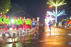 BIB: 
                            <button type="button" onclick="openModal(18104694)" class="btn btn-primary btn-sm float-right btn-popup" data-toggle="modal" data-target=".modal-high-quality">
                        <i class="fas fa-shopping-cart"></i> Add to Cart
                    </button>
                                            <button type="button" onclick="isThisMe(18104694, true)" class="btn btn-success btn-sm float-right btn-popup btn-isme hidden" data-toggle="tooltip" data-placement="bottom" title="นี่คือรูปของคุณใช่ไหม คลิกที่นี่เพื่อเอาเข้าอัลบั้ม">
                        <i class="fas fa-plus"></i> Add to album
                    </button>
                    <button type="button" onclick="isThisMe(18104694, false)" class="btn btn-warning btn-sm float-right btn-popup btn-isnotme hidden">
                        <i class="fas fa-ban"></i> Remove from album
                    </button>