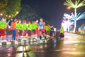 BIB: 020
                            <button type="button" onclick="openModal(18104649)" class="btn btn-primary btn-sm float-right btn-popup" data-toggle="modal" data-target=".modal-high-quality">
                        <i class="fas fa-shopping-cart"></i> Add to Cart
                    </button>
                                            <button type="button" onclick="isThisMe(18104649, true)" class="btn btn-success btn-sm float-right btn-popup btn-isme hidden" data-toggle="tooltip" data-placement="bottom" title="นี่คือรูปของคุณใช่ไหม คลิกที่นี่เพื่อเอาเข้าอัลบั้ม">
                        <i class="fas fa-plus"></i> Add to album
                    </button>
                    <button type="button" onclick="isThisMe(18104649, false)" class="btn btn-warning btn-sm float-right btn-popup btn-isnotme hidden">
                        <i class="fas fa-ban"></i> Remove from album
                    </button>