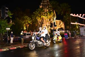 BIB: 
                            <button type="button" onclick="openModal(16300312)" class="btn btn-primary btn-sm float-right btn-popup" data-toggle="modal" data-target=".modal-high-quality">
                        <i class="fas fa-shopping-cart"></i> Add to Cart
                    </button>
                                            <button type="button" onclick="isThisMe(16300312, true)" class="btn btn-success btn-sm float-right btn-popup btn-isme hidden" data-toggle="tooltip" data-placement="bottom" title="นี่คือรูปของคุณใช่ไหม คลิกที่นี่เพื่อเอาเข้าอัลบั้ม">
                        <i class="fas fa-plus"></i> Add to album
                    </button>
                    <button type="button" onclick="isThisMe(16300312, false)" class="btn btn-warning btn-sm float-right btn-popup btn-isnotme hidden">
                        <i class="fas fa-ban"></i> Remove from album
                    </button>