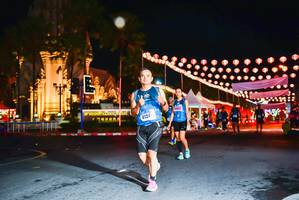 BIB: 4124
                            <button type="button" onclick="openModal(18098144)" class="btn btn-primary btn-sm float-right btn-popup" data-toggle="modal" data-target=".modal-high-quality">
                        <i class="fas fa-shopping-cart"></i> Add to Cart
                    </button>
                                            <button type="button" onclick="isThisMe(18098144, true)" class="btn btn-success btn-sm float-right btn-popup btn-isme hidden" data-toggle="tooltip" data-placement="bottom" title="นี่คือรูปของคุณใช่ไหม คลิกที่นี่เพื่อเอาเข้าอัลบั้ม">
                        <i class="fas fa-plus"></i> Add to album
                    </button>
                    <button type="button" onclick="isThisMe(18098144, false)" class="btn btn-warning btn-sm float-right btn-popup btn-isnotme hidden">
                        <i class="fas fa-ban"></i> Remove from album
                    </button>