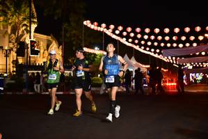 BIB: 1255
                            <button type="button" onclick="openModal(17169065)" class="btn btn-primary btn-sm float-right btn-popup" data-toggle="modal" data-target=".modal-high-quality">
                        <i class="fas fa-shopping-cart"></i> Add to Cart
                    </button>
                                            <button type="button" onclick="isThisMe(17169065, true)" class="btn btn-success btn-sm float-right btn-popup btn-isme hidden" data-toggle="tooltip" data-placement="bottom" title="นี่คือรูปของคุณใช่ไหม คลิกที่นี่เพื่อเอาเข้าอัลบั้ม">
                        <i class="fas fa-plus"></i> Add to album
                    </button>
                    <button type="button" onclick="isThisMe(17169065, false)" class="btn btn-warning btn-sm float-right btn-popup btn-isnotme hidden">
                        <i class="fas fa-ban"></i> Remove from album
                    </button>