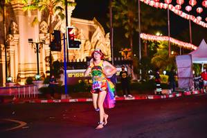BIB: 948
                            <button type="button" onclick="openModal(18099986)" class="btn btn-primary btn-sm float-right btn-popup" data-toggle="modal" data-target=".modal-high-quality">
                        <i class="fas fa-shopping-cart"></i> Add to Cart
                    </button>
                                            <button type="button" onclick="isThisMe(18099986, true)" class="btn btn-success btn-sm float-right btn-popup btn-isme hidden" data-toggle="tooltip" data-placement="bottom" title="นี่คือรูปของคุณใช่ไหม คลิกที่นี่เพื่อเอาเข้าอัลบั้ม">
                        <i class="fas fa-plus"></i> Add to album
                    </button>
                    <button type="button" onclick="isThisMe(18099986, false)" class="btn btn-warning btn-sm float-right btn-popup btn-isnotme hidden">
                        <i class="fas fa-ban"></i> Remove from album
                    </button>