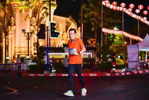 BIB: 840
                            <button type="button" onclick="openModal(18099057)" class="btn btn-primary btn-sm float-right btn-popup" data-toggle="modal" data-target=".modal-high-quality">
                        <i class="fas fa-shopping-cart"></i> Add to Cart
                    </button>
                                            <button type="button" onclick="isThisMe(18099057, true)" class="btn btn-success btn-sm float-right btn-popup btn-isme hidden" data-toggle="tooltip" data-placement="bottom" title="นี่คือรูปของคุณใช่ไหม คลิกที่นี่เพื่อเอาเข้าอัลบั้ม">
                        <i class="fas fa-plus"></i> Add to album
                    </button>
                    <button type="button" onclick="isThisMe(18099057, false)" class="btn btn-warning btn-sm float-right btn-popup btn-isnotme hidden">
                        <i class="fas fa-ban"></i> Remove from album
                    </button>