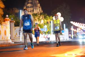 BIB: 42725
                            <button type="button" onclick="openModal(16253919)" class="btn btn-primary btn-sm float-right btn-popup" data-toggle="modal" data-target=".modal-high-quality">
                        <i class="fas fa-shopping-cart"></i> Add to Cart
                    </button>
                                            <button type="button" onclick="isThisMe(16253919, true)" class="btn btn-success btn-sm float-right btn-popup btn-isme hidden" data-toggle="tooltip" data-placement="bottom" title="นี่คือรูปของคุณใช่ไหม คลิกที่นี่เพื่อเอาเข้าอัลบั้ม">
                        <i class="fas fa-plus"></i> Add to album
                    </button>
                    <button type="button" onclick="isThisMe(16253919, false)" class="btn btn-warning btn-sm float-right btn-popup btn-isnotme hidden">
                        <i class="fas fa-ban"></i> Remove from album
                    </button>