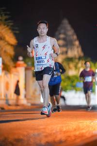 BIB: 40895
                            <button type="button" onclick="openModal(18130505)" class="btn btn-primary btn-sm float-right btn-popup" data-toggle="modal" data-target=".modal-high-quality">
                        <i class="fas fa-shopping-cart"></i> Add to Cart
                    </button>
                                            <button type="button" onclick="isThisMe(18130505, true)" class="btn btn-success btn-sm float-right btn-popup btn-isme hidden" data-toggle="tooltip" data-placement="bottom" title="นี่คือรูปของคุณใช่ไหม คลิกที่นี่เพื่อเอาเข้าอัลบั้ม">
                        <i class="fas fa-plus"></i> Add to album
                    </button>
                    <button type="button" onclick="isThisMe(18130505, false)" class="btn btn-warning btn-sm float-right btn-popup btn-isnotme hidden">
                        <i class="fas fa-ban"></i> Remove from album
                    </button>