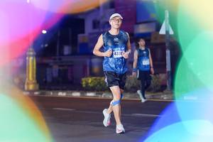 BIB: 4330
                            <button type="button" onclick="openModal(17867569)" class="btn btn-primary btn-sm float-right btn-popup" data-toggle="modal" data-target=".modal-high-quality">
                        <i class="fas fa-shopping-cart"></i> Add to Cart
                    </button>
                                            <button type="button" onclick="isThisMe(17867569, true)" class="btn btn-success btn-sm float-right btn-popup btn-isme hidden" data-toggle="tooltip" data-placement="bottom" title="นี่คือรูปของคุณใช่ไหม คลิกที่นี่เพื่อเอาเข้าอัลบั้ม">
                        <i class="fas fa-plus"></i> Add to album
                    </button>
                    <button type="button" onclick="isThisMe(17867569, false)" class="btn btn-warning btn-sm float-right btn-popup btn-isnotme hidden">
                        <i class="fas fa-ban"></i> Remove from album
                    </button>
