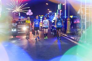 BIB: 42725
                            <button type="button" onclick="openModal(17661340)" class="btn btn-primary btn-sm float-right btn-popup" data-toggle="modal" data-target=".modal-high-quality">
                        <i class="fas fa-shopping-cart"></i> Add to Cart
                    </button>
                                            <button type="button" onclick="isThisMe(17661340, true)" class="btn btn-success btn-sm float-right btn-popup btn-isme hidden" data-toggle="tooltip" data-placement="bottom" title="นี่คือรูปของคุณใช่ไหม คลิกที่นี่เพื่อเอาเข้าอัลบั้ม">
                        <i class="fas fa-plus"></i> Add to album
                    </button>
                    <button type="button" onclick="isThisMe(17661340, false)" class="btn btn-warning btn-sm float-right btn-popup btn-isnotme hidden">
                        <i class="fas fa-ban"></i> Remove from album
                    </button>