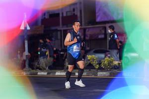 BIB: 4255, 
                            <button type="button" onclick="openModal(17868093)" class="btn btn-primary btn-sm float-right btn-popup" data-toggle="modal" data-target=".modal-high-quality">
                        <i class="fas fa-shopping-cart"></i> Add to Cart
                    </button>
                                            <button type="button" onclick="isThisMe(17868093, true)" class="btn btn-success btn-sm float-right btn-popup btn-isme hidden" data-toggle="tooltip" data-placement="bottom" title="นี่คือรูปของคุณใช่ไหม คลิกที่นี่เพื่อเอาเข้าอัลบั้ม">
                        <i class="fas fa-plus"></i> Add to album
                    </button>
                    <button type="button" onclick="isThisMe(17868093, false)" class="btn btn-warning btn-sm float-right btn-popup btn-isnotme hidden">
                        <i class="fas fa-ban"></i> Remove from album
                    </button>