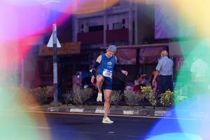BIB: 3797
                            <button type="button" onclick="openModal(17836596)" class="btn btn-primary btn-sm float-right btn-popup" data-toggle="modal" data-target=".modal-high-quality">
                        <i class="fas fa-shopping-cart"></i> Add to Cart
                    </button>
                                            <button type="button" onclick="isThisMe(17836596, true)" class="btn btn-success btn-sm float-right btn-popup btn-isme hidden" data-toggle="tooltip" data-placement="bottom" title="นี่คือรูปของคุณใช่ไหม คลิกที่นี่เพื่อเอาเข้าอัลบั้ม">
                        <i class="fas fa-plus"></i> Add to album
                    </button>
                    <button type="button" onclick="isThisMe(17836596, false)" class="btn btn-warning btn-sm float-right btn-popup btn-isnotme hidden">
                        <i class="fas fa-ban"></i> Remove from album
                    </button>