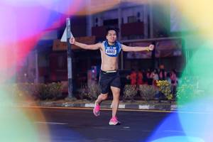 BIB: 40652
                            <button type="button" onclick="openModal(17836645)" class="btn btn-primary btn-sm float-right btn-popup" data-toggle="modal" data-target=".modal-high-quality">
                        <i class="fas fa-shopping-cart"></i> Add to Cart
                    </button>
                                            <button type="button" onclick="isThisMe(17836645, true)" class="btn btn-success btn-sm float-right btn-popup btn-isme hidden" data-toggle="tooltip" data-placement="bottom" title="นี่คือรูปของคุณใช่ไหม คลิกที่นี่เพื่อเอาเข้าอัลบั้ม">
                        <i class="fas fa-plus"></i> Add to album
                    </button>
                    <button type="button" onclick="isThisMe(17836645, false)" class="btn btn-warning btn-sm float-right btn-popup btn-isnotme hidden">
                        <i class="fas fa-ban"></i> Remove from album
                    </button>