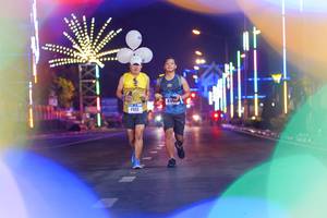 BIB: 410
                            <button type="button" onclick="openModal(17661264)" class="btn btn-primary btn-sm float-right btn-popup" data-toggle="modal" data-target=".modal-high-quality">
                        <i class="fas fa-shopping-cart"></i> Add to Cart
                    </button>
                                            <button type="button" onclick="isThisMe(17661264, true)" class="btn btn-success btn-sm float-right btn-popup btn-isme hidden" data-toggle="tooltip" data-placement="bottom" title="นี่คือรูปของคุณใช่ไหม คลิกที่นี่เพื่อเอาเข้าอัลบั้ม">
                        <i class="fas fa-plus"></i> Add to album
                    </button>
                    <button type="button" onclick="isThisMe(17661264, false)" class="btn btn-warning btn-sm float-right btn-popup btn-isnotme hidden">
                        <i class="fas fa-ban"></i> Remove from album
                    </button>