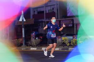 BIB: 40040
                            <button type="button" onclick="openModal(17867811)" class="btn btn-primary btn-sm float-right btn-popup" data-toggle="modal" data-target=".modal-high-quality">
                        <i class="fas fa-shopping-cart"></i> Add to Cart
                    </button>
                                            <button type="button" onclick="isThisMe(17867811, true)" class="btn btn-success btn-sm float-right btn-popup btn-isme hidden" data-toggle="tooltip" data-placement="bottom" title="นี่คือรูปของคุณใช่ไหม คลิกที่นี่เพื่อเอาเข้าอัลบั้ม">
                        <i class="fas fa-plus"></i> Add to album
                    </button>
                    <button type="button" onclick="isThisMe(17867811, false)" class="btn btn-warning btn-sm float-right btn-popup btn-isnotme hidden">
                        <i class="fas fa-ban"></i> Remove from album
                    </button>