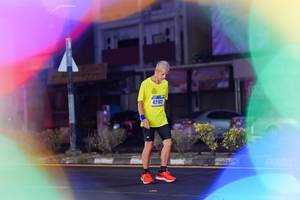 BIB: 42102
                            <button type="button" onclick="openModal(17867911)" class="btn btn-primary btn-sm float-right btn-popup" data-toggle="modal" data-target=".modal-high-quality">
                        <i class="fas fa-shopping-cart"></i> Add to Cart
                    </button>
                                            <button type="button" onclick="isThisMe(17867911, true)" class="btn btn-success btn-sm float-right btn-popup btn-isme hidden" data-toggle="tooltip" data-placement="bottom" title="นี่คือรูปของคุณใช่ไหม คลิกที่นี่เพื่อเอาเข้าอัลบั้ม">
                        <i class="fas fa-plus"></i> Add to album
                    </button>
                    <button type="button" onclick="isThisMe(17867911, false)" class="btn btn-warning btn-sm float-right btn-popup btn-isnotme hidden">
                        <i class="fas fa-ban"></i> Remove from album
                    </button>