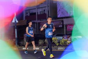 BIB: 40057, 4102
                            <button type="button" onclick="openModal(17867288)" class="btn btn-primary btn-sm float-right btn-popup" data-toggle="modal" data-target=".modal-high-quality">
                        <i class="fas fa-shopping-cart"></i> Add to Cart
                    </button>
                                            <button type="button" onclick="isThisMe(17867288, true)" class="btn btn-success btn-sm float-right btn-popup btn-isme hidden" data-toggle="tooltip" data-placement="bottom" title="นี่คือรูปของคุณใช่ไหม คลิกที่นี่เพื่อเอาเข้าอัลบั้ม">
                        <i class="fas fa-plus"></i> Add to album
                    </button>
                    <button type="button" onclick="isThisMe(17867288, false)" class="btn btn-warning btn-sm float-right btn-popup btn-isnotme hidden">
                        <i class="fas fa-ban"></i> Remove from album
                    </button>