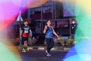BIB: 42199
                            <button type="button" onclick="openModal(17868047)" class="btn btn-primary btn-sm float-right btn-popup" data-toggle="modal" data-target=".modal-high-quality">
                        <i class="fas fa-shopping-cart"></i> Add to Cart
                    </button>
                                            <button type="button" onclick="isThisMe(17868047, true)" class="btn btn-success btn-sm float-right btn-popup btn-isme hidden" data-toggle="tooltip" data-placement="bottom" title="นี่คือรูปของคุณใช่ไหม คลิกที่นี่เพื่อเอาเข้าอัลบั้ม">
                        <i class="fas fa-plus"></i> Add to album
                    </button>
                    <button type="button" onclick="isThisMe(17868047, false)" class="btn btn-warning btn-sm float-right btn-popup btn-isnotme hidden">
                        <i class="fas fa-ban"></i> Remove from album
                    </button>