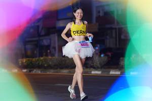 BIB: 4432
                            <button type="button" onclick="openModal(17325048)" class="btn btn-primary btn-sm float-right btn-popup" data-toggle="modal" data-target=".modal-high-quality">
                        <i class="fas fa-shopping-cart"></i> Add to Cart
                    </button>
                                            <button type="button" onclick="isThisMe(17325048, true)" class="btn btn-success btn-sm float-right btn-popup btn-isme hidden" data-toggle="tooltip" data-placement="bottom" title="นี่คือรูปของคุณใช่ไหม คลิกที่นี่เพื่อเอาเข้าอัลบั้ม">
                        <i class="fas fa-plus"></i> Add to album
                    </button>
                    <button type="button" onclick="isThisMe(17325048, false)" class="btn btn-warning btn-sm float-right btn-popup btn-isnotme hidden">
                        <i class="fas fa-ban"></i> Remove from album
                    </button>