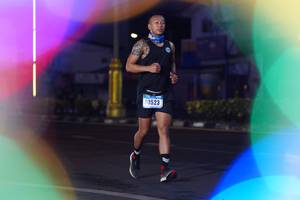 BIB: 0523
                            <button type="button" onclick="openModal(17247417)" class="btn btn-primary btn-sm float-right btn-popup" data-toggle="modal" data-target=".modal-high-quality">
                        <i class="fas fa-shopping-cart"></i> Add to Cart
                    </button>
                                            <button type="button" onclick="isThisMe(17247417, true)" class="btn btn-success btn-sm float-right btn-popup btn-isme hidden" data-toggle="tooltip" data-placement="bottom" title="นี่คือรูปของคุณใช่ไหม คลิกที่นี่เพื่อเอาเข้าอัลบั้ม">
                        <i class="fas fa-plus"></i> Add to album
                    </button>
                    <button type="button" onclick="isThisMe(17247417, false)" class="btn btn-warning btn-sm float-right btn-popup btn-isnotme hidden">
                        <i class="fas fa-ban"></i> Remove from album
                    </button>