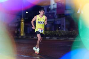 BIB: 20182
                            <button type="button" onclick="openModal(16256446)" class="btn btn-primary btn-sm float-right btn-popup" data-toggle="modal" data-target=".modal-high-quality">
                        <i class="fas fa-shopping-cart"></i> Add to Cart
                    </button>
                                            <button type="button" onclick="isThisMe(16256446, true)" class="btn btn-success btn-sm float-right btn-popup btn-isme hidden" data-toggle="tooltip" data-placement="bottom" title="นี่คือรูปของคุณใช่ไหม คลิกที่นี่เพื่อเอาเข้าอัลบั้ม">
                        <i class="fas fa-plus"></i> Add to album
                    </button>
                    <button type="button" onclick="isThisMe(16256446, false)" class="btn btn-warning btn-sm float-right btn-popup btn-isnotme hidden">
                        <i class="fas fa-ban"></i> Remove from album
                    </button>