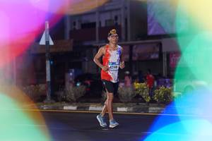 BIB: 42148
                            <button type="button" onclick="openModal(17325607)" class="btn btn-primary btn-sm float-right btn-popup" data-toggle="modal" data-target=".modal-high-quality">
                        <i class="fas fa-shopping-cart"></i> Add to Cart
                    </button>
                                            <button type="button" onclick="isThisMe(17325607, true)" class="btn btn-success btn-sm float-right btn-popup btn-isme hidden" data-toggle="tooltip" data-placement="bottom" title="นี่คือรูปของคุณใช่ไหม คลิกที่นี่เพื่อเอาเข้าอัลบั้ม">
                        <i class="fas fa-plus"></i> Add to album
                    </button>
                    <button type="button" onclick="isThisMe(17325607, false)" class="btn btn-warning btn-sm float-right btn-popup btn-isnotme hidden">
                        <i class="fas fa-ban"></i> Remove from album
                    </button>