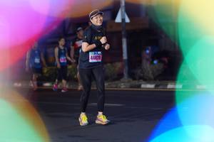 BIB: 44828
                            <button type="button" onclick="openModal(17327245)" class="btn btn-primary btn-sm float-right btn-popup" data-toggle="modal" data-target=".modal-high-quality">
                        <i class="fas fa-shopping-cart"></i> Add to Cart
                    </button>
                                            <button type="button" onclick="isThisMe(17327245, true)" class="btn btn-success btn-sm float-right btn-popup btn-isme hidden" data-toggle="tooltip" data-placement="bottom" title="นี่คือรูปของคุณใช่ไหม คลิกที่นี่เพื่อเอาเข้าอัลบั้ม">
                        <i class="fas fa-plus"></i> Add to album
                    </button>
                    <button type="button" onclick="isThisMe(17327245, false)" class="btn btn-warning btn-sm float-right btn-popup btn-isnotme hidden">
                        <i class="fas fa-ban"></i> Remove from album
                    </button>
