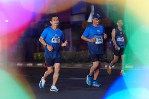BIB: 42505, 42402, 43252
                            <button type="button" onclick="openModal(17323626)" class="btn btn-primary btn-sm float-right btn-popup" data-toggle="modal" data-target=".modal-high-quality">
                        <i class="fas fa-shopping-cart"></i> Add to Cart
                    </button>
                                            <button type="button" onclick="isThisMe(17323626, true)" class="btn btn-success btn-sm float-right btn-popup btn-isme hidden" data-toggle="tooltip" data-placement="bottom" title="นี่คือรูปของคุณใช่ไหม คลิกที่นี่เพื่อเอาเข้าอัลบั้ม">
                        <i class="fas fa-plus"></i> Add to album
                    </button>
                    <button type="button" onclick="isThisMe(17323626, false)" class="btn btn-warning btn-sm float-right btn-popup btn-isnotme hidden">
                        <i class="fas fa-ban"></i> Remove from album
                    </button>