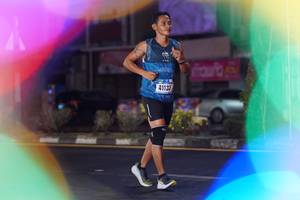 BIB: 41133
                            <button type="button" onclick="openModal(17326467)" class="btn btn-primary btn-sm float-right btn-popup" data-toggle="modal" data-target=".modal-high-quality">
                        <i class="fas fa-shopping-cart"></i> Add to Cart
                    </button>
                                            <button type="button" onclick="isThisMe(17326467, true)" class="btn btn-success btn-sm float-right btn-popup btn-isme hidden" data-toggle="tooltip" data-placement="bottom" title="นี่คือรูปของคุณใช่ไหม คลิกที่นี่เพื่อเอาเข้าอัลบั้ม">
                        <i class="fas fa-plus"></i> Add to album
                    </button>
                    <button type="button" onclick="isThisMe(17326467, false)" class="btn btn-warning btn-sm float-right btn-popup btn-isnotme hidden">
                        <i class="fas fa-ban"></i> Remove from album
                    </button>