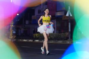 BIB: 443
                            <button type="button" onclick="openModal(17325012)" class="btn btn-primary btn-sm float-right btn-popup" data-toggle="modal" data-target=".modal-high-quality">
                        <i class="fas fa-shopping-cart"></i> Add to Cart
                    </button>
                                            <button type="button" onclick="isThisMe(17325012, true)" class="btn btn-success btn-sm float-right btn-popup btn-isme hidden" data-toggle="tooltip" data-placement="bottom" title="นี่คือรูปของคุณใช่ไหม คลิกที่นี่เพื่อเอาเข้าอัลบั้ม">
                        <i class="fas fa-plus"></i> Add to album
                    </button>
                    <button type="button" onclick="isThisMe(17325012, false)" class="btn btn-warning btn-sm float-right btn-popup btn-isnotme hidden">
                        <i class="fas fa-ban"></i> Remove from album
                    </button>