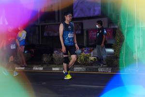 BIB: 4237, 403
                            <button type="button" onclick="openModal(17332175)" class="btn btn-primary btn-sm float-right btn-popup" data-toggle="modal" data-target=".modal-high-quality">
                        <i class="fas fa-shopping-cart"></i> Add to Cart
                    </button>
                                            <button type="button" onclick="isThisMe(17332175, true)" class="btn btn-success btn-sm float-right btn-popup btn-isme hidden" data-toggle="tooltip" data-placement="bottom" title="นี่คือรูปของคุณใช่ไหม คลิกที่นี่เพื่อเอาเข้าอัลบั้ม">
                        <i class="fas fa-plus"></i> Add to album
                    </button>
                    <button type="button" onclick="isThisMe(17332175, false)" class="btn btn-warning btn-sm float-right btn-popup btn-isnotme hidden">
                        <i class="fas fa-ban"></i> Remove from album
                    </button>