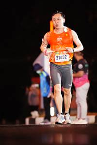 BIB: 21452
                            <button type="button" onclick="openModal(17671123)" class="btn btn-primary btn-sm float-right btn-popup" data-toggle="modal" data-target=".modal-high-quality">
                        <i class="fas fa-shopping-cart"></i> Add to Cart
                    </button>
                                            <button type="button" onclick="isThisMe(17671123, true)" class="btn btn-success btn-sm float-right btn-popup btn-isme hidden" data-toggle="tooltip" data-placement="bottom" title="นี่คือรูปของคุณใช่ไหม คลิกที่นี่เพื่อเอาเข้าอัลบั้ม">
                        <i class="fas fa-plus"></i> Add to album
                    </button>
                    <button type="button" onclick="isThisMe(17671123, false)" class="btn btn-warning btn-sm float-right btn-popup btn-isnotme hidden">
                        <i class="fas fa-ban"></i> Remove from album
                    </button>