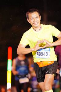 BIB: 40943
                            <button type="button" onclick="openModal(17653101)" class="btn btn-primary btn-sm float-right btn-popup" data-toggle="modal" data-target=".modal-high-quality">
                        <i class="fas fa-shopping-cart"></i> Add to Cart
                    </button>
                                            <button type="button" onclick="isThisMe(17653101, true)" class="btn btn-success btn-sm float-right btn-popup btn-isme hidden" data-toggle="tooltip" data-placement="bottom" title="นี่คือรูปของคุณใช่ไหม คลิกที่นี่เพื่อเอาเข้าอัลบั้ม">
                        <i class="fas fa-plus"></i> Add to album
                    </button>
                    <button type="button" onclick="isThisMe(17653101, false)" class="btn btn-warning btn-sm float-right btn-popup btn-isnotme hidden">
                        <i class="fas fa-ban"></i> Remove from album
                    </button>