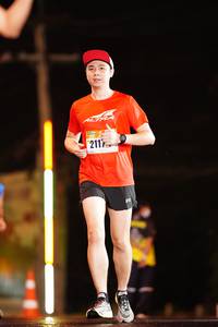 BIB: 211
                            <button type="button" onclick="openModal(17708959)" class="btn btn-primary btn-sm float-right btn-popup" data-toggle="modal" data-target=".modal-high-quality">
                        <i class="fas fa-shopping-cart"></i> Add to Cart
                    </button>
                                            <button type="button" onclick="isThisMe(17708959, true)" class="btn btn-success btn-sm float-right btn-popup btn-isme hidden" data-toggle="tooltip" data-placement="bottom" title="นี่คือรูปของคุณใช่ไหม คลิกที่นี่เพื่อเอาเข้าอัลบั้ม">
                        <i class="fas fa-plus"></i> Add to album
                    </button>
                    <button type="button" onclick="isThisMe(17708959, false)" class="btn btn-warning btn-sm float-right btn-popup btn-isnotme hidden">
                        <i class="fas fa-ban"></i> Remove from album
                    </button>