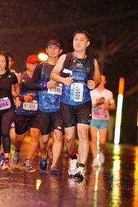 BIB: 41580, 154, 42333
                            <button type="button" onclick="openModal(17655102)" class="btn btn-primary btn-sm float-right btn-popup" data-toggle="modal" data-target=".modal-high-quality">
                        <i class="fas fa-shopping-cart"></i> Add to Cart
                    </button>
                                            <button type="button" onclick="isThisMe(17655102, true)" class="btn btn-success btn-sm float-right btn-popup btn-isme hidden" data-toggle="tooltip" data-placement="bottom" title="นี่คือรูปของคุณใช่ไหม คลิกที่นี่เพื่อเอาเข้าอัลบั้ม">
                        <i class="fas fa-plus"></i> Add to album
                    </button>
                    <button type="button" onclick="isThisMe(17655102, false)" class="btn btn-warning btn-sm float-right btn-popup btn-isnotme hidden">
                        <i class="fas fa-ban"></i> Remove from album
                    </button>