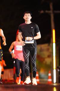 BIB: 2424
                            <button type="button" onclick="openModal(17670484)" class="btn btn-primary btn-sm float-right btn-popup" data-toggle="modal" data-target=".modal-high-quality">
                        <i class="fas fa-shopping-cart"></i> Add to Cart
                    </button>
                                            <button type="button" onclick="isThisMe(17670484, true)" class="btn btn-success btn-sm float-right btn-popup btn-isme hidden" data-toggle="tooltip" data-placement="bottom" title="นี่คือรูปของคุณใช่ไหม คลิกที่นี่เพื่อเอาเข้าอัลบั้ม">
                        <i class="fas fa-plus"></i> Add to album
                    </button>
                    <button type="button" onclick="isThisMe(17670484, false)" class="btn btn-warning btn-sm float-right btn-popup btn-isnotme hidden">
                        <i class="fas fa-ban"></i> Remove from album
                    </button>