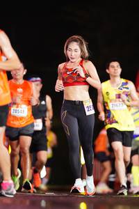 BIB: 20548, 250, 21673
                            <button type="button" onclick="openModal(17685502)" class="btn btn-primary btn-sm float-right btn-popup" data-toggle="modal" data-target=".modal-high-quality">
                        <i class="fas fa-shopping-cart"></i> Add to Cart
                    </button>
                                            <button type="button" onclick="isThisMe(17685502, true)" class="btn btn-success btn-sm float-right btn-popup btn-isme hidden" data-toggle="tooltip" data-placement="bottom" title="นี่คือรูปของคุณใช่ไหม คลิกที่นี่เพื่อเอาเข้าอัลบั้ม">
                        <i class="fas fa-plus"></i> Add to album
                    </button>
                    <button type="button" onclick="isThisMe(17685502, false)" class="btn btn-warning btn-sm float-right btn-popup btn-isnotme hidden">
                        <i class="fas fa-ban"></i> Remove from album
                    </button>