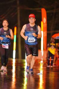 BIB: 42937, 446
                            <button type="button" onclick="openModal(17662254)" class="btn btn-primary btn-sm float-right btn-popup" data-toggle="modal" data-target=".modal-high-quality">
                        <i class="fas fa-shopping-cart"></i> Add to Cart
                    </button>
                                            <button type="button" onclick="isThisMe(17662254, true)" class="btn btn-success btn-sm float-right btn-popup btn-isme hidden" data-toggle="tooltip" data-placement="bottom" title="นี่คือรูปของคุณใช่ไหม คลิกที่นี่เพื่อเอาเข้าอัลบั้ม">
                        <i class="fas fa-plus"></i> Add to album
                    </button>
                    <button type="button" onclick="isThisMe(17662254, false)" class="btn btn-warning btn-sm float-right btn-popup btn-isnotme hidden">
                        <i class="fas fa-ban"></i> Remove from album
                    </button>