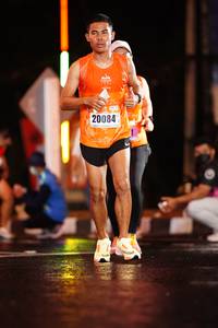 BIB: 20084
                            <button type="button" onclick="openModal(17687679)" class="btn btn-primary btn-sm float-right btn-popup" data-toggle="modal" data-target=".modal-high-quality">
                        <i class="fas fa-shopping-cart"></i> Add to Cart
                    </button>
                                            <button type="button" onclick="isThisMe(17687679, true)" class="btn btn-success btn-sm float-right btn-popup btn-isme hidden" data-toggle="tooltip" data-placement="bottom" title="นี่คือรูปของคุณใช่ไหม คลิกที่นี่เพื่อเอาเข้าอัลบั้ม">
                        <i class="fas fa-plus"></i> Add to album
                    </button>
                    <button type="button" onclick="isThisMe(17687679, false)" class="btn btn-warning btn-sm float-right btn-popup btn-isnotme hidden">
                        <i class="fas fa-ban"></i> Remove from album
                    </button>