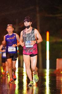 BIB: 41352, 40501
                            <button type="button" onclick="openModal(17646217)" class="btn btn-primary btn-sm float-right btn-popup" data-toggle="modal" data-target=".modal-high-quality">
                        <i class="fas fa-shopping-cart"></i> Add to Cart
                    </button>
                                            <button type="button" onclick="isThisMe(17646217, true)" class="btn btn-success btn-sm float-right btn-popup btn-isme hidden" data-toggle="tooltip" data-placement="bottom" title="นี่คือรูปของคุณใช่ไหม คลิกที่นี่เพื่อเอาเข้าอัลบั้ม">
                        <i class="fas fa-plus"></i> Add to album
                    </button>
                    <button type="button" onclick="isThisMe(17646217, false)" class="btn btn-warning btn-sm float-right btn-popup btn-isnotme hidden">
                        <i class="fas fa-ban"></i> Remove from album
                    </button>