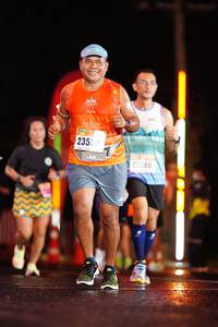 BIB: 2353, 27086
                            <button type="button" onclick="openModal(17675897)" class="btn btn-primary btn-sm float-right btn-popup" data-toggle="modal" data-target=".modal-high-quality">
                        <i class="fas fa-shopping-cart"></i> Add to Cart
                    </button>
                                            <button type="button" onclick="isThisMe(17675897, true)" class="btn btn-success btn-sm float-right btn-popup btn-isme hidden" data-toggle="tooltip" data-placement="bottom" title="นี่คือรูปของคุณใช่ไหม คลิกที่นี่เพื่อเอาเข้าอัลบั้ม">
                        <i class="fas fa-plus"></i> Add to album
                    </button>
                    <button type="button" onclick="isThisMe(17675897, false)" class="btn btn-warning btn-sm float-right btn-popup btn-isnotme hidden">
                        <i class="fas fa-ban"></i> Remove from album
                    </button>