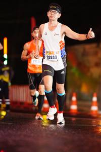 BIB: 20249, 21135
                            <button type="button" onclick="openModal(17682746)" class="btn btn-primary btn-sm float-right btn-popup" data-toggle="modal" data-target=".modal-high-quality">
                        <i class="fas fa-shopping-cart"></i> Add to Cart
                    </button>
                                            <button type="button" onclick="isThisMe(17682746, true)" class="btn btn-success btn-sm float-right btn-popup btn-isme hidden" data-toggle="tooltip" data-placement="bottom" title="นี่คือรูปของคุณใช่ไหม คลิกที่นี่เพื่อเอาเข้าอัลบั้ม">
                        <i class="fas fa-plus"></i> Add to album
                    </button>
                    <button type="button" onclick="isThisMe(17682746, false)" class="btn btn-warning btn-sm float-right btn-popup btn-isnotme hidden">
                        <i class="fas fa-ban"></i> Remove from album
                    </button>