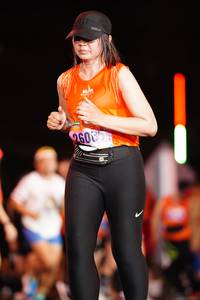 BIB: 260
                            <button type="button" onclick="openModal(17690817)" class="btn btn-primary btn-sm float-right btn-popup" data-toggle="modal" data-target=".modal-high-quality">
                        <i class="fas fa-shopping-cart"></i> Add to Cart
                    </button>
                                            <button type="button" onclick="isThisMe(17690817, true)" class="btn btn-success btn-sm float-right btn-popup btn-isme hidden" data-toggle="tooltip" data-placement="bottom" title="นี่คือรูปของคุณใช่ไหม คลิกที่นี่เพื่อเอาเข้าอัลบั้ม">
                        <i class="fas fa-plus"></i> Add to album
                    </button>
                    <button type="button" onclick="isThisMe(17690817, false)" class="btn btn-warning btn-sm float-right btn-popup btn-isnotme hidden">
                        <i class="fas fa-ban"></i> Remove from album
                    </button>