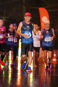 BIB: 4104, 41347
                            <button type="button" onclick="openModal(17656744)" class="btn btn-primary btn-sm float-right btn-popup" data-toggle="modal" data-target=".modal-high-quality">
                        <i class="fas fa-shopping-cart"></i> Add to Cart
                    </button>
                                            <button type="button" onclick="isThisMe(17656744, true)" class="btn btn-success btn-sm float-right btn-popup btn-isme hidden" data-toggle="tooltip" data-placement="bottom" title="นี่คือรูปของคุณใช่ไหม คลิกที่นี่เพื่อเอาเข้าอัลบั้ม">
                        <i class="fas fa-plus"></i> Add to album
                    </button>
                    <button type="button" onclick="isThisMe(17656744, false)" class="btn btn-warning btn-sm float-right btn-popup btn-isnotme hidden">
                        <i class="fas fa-ban"></i> Remove from album
                    </button>